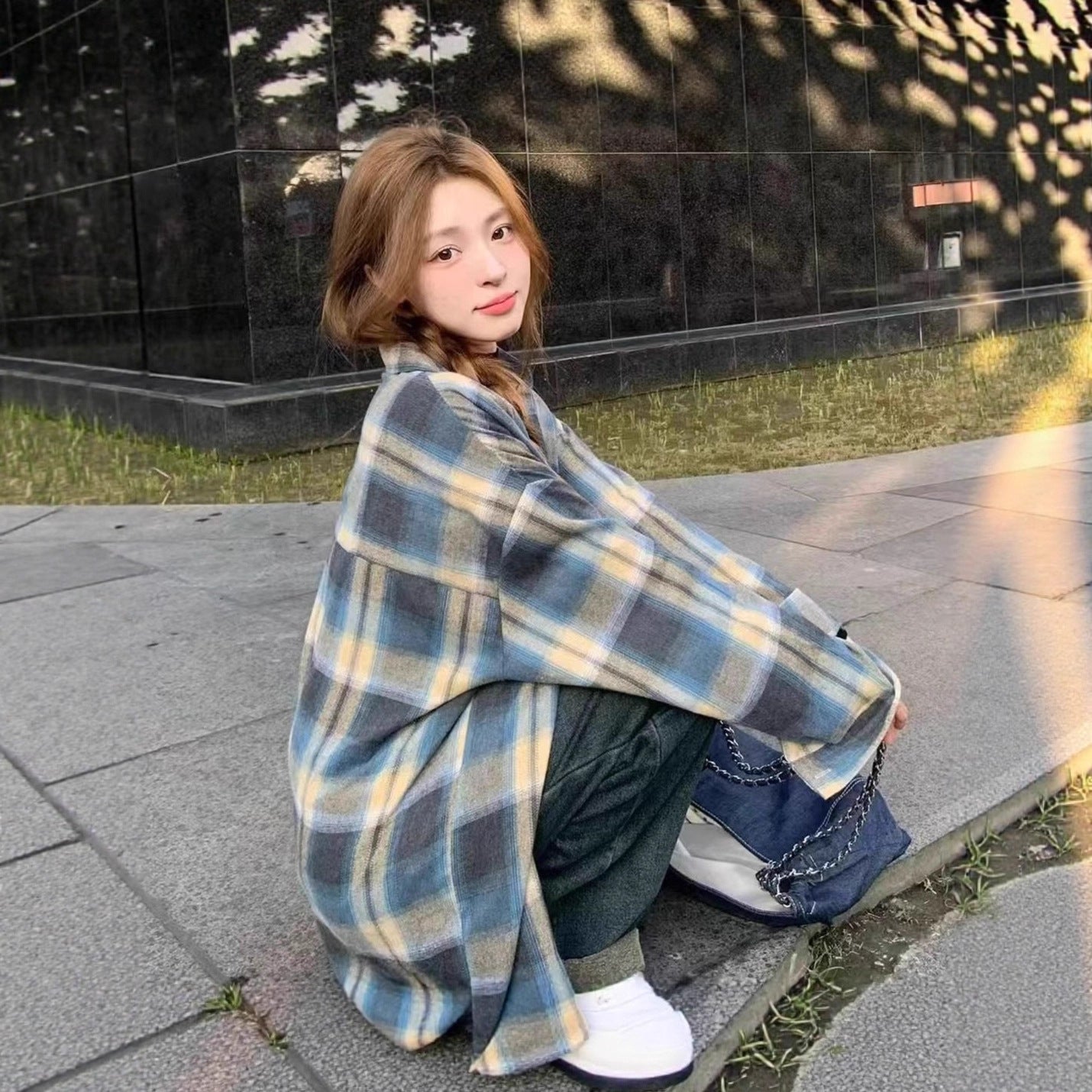 Women's Mid-length Retro Design Long Sleeve Shirt